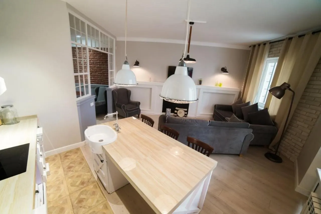 Hotel Manica Vavilon Алматы 0*,
